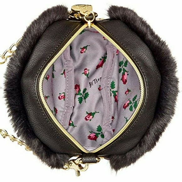 Betsey Johnson Trolls Fur Crossbody Canteen purse - Picture 3 of 4